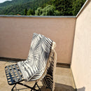 Sisustusviltti, torkkupeitto ja jättipyyhe  – musta-harmaa viltti terassille (140x170 cm) - Monikäyttöinen ja kevyt pyyhe toimii reissukumppanina ja kodin sekä terassin sisustamiseen.