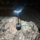 UUTTA! Seled - Ladattava pöytälamppu musta – tunnelmaa ilman johtoa ja kevyt ottaa mukaan vaikka piknik-retkelle / veneilemään / karavaanarille / mökille