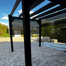 PERGOLA hiilletystä puusta vahvisteilla 4 x 4m - Nordic Terrace Lifestyle