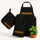 Grillimestarinsetti –Essu, patalappu ja patakinnas (teksti oranssilla)