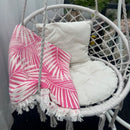 Jättipyyhe vai sisustusviltti  – Pinkki viltti terassille ja piknikille (140x170 cm) - Monikäyttöinen ja kevyt pyyhe toimii reissukumppanina ja kodin sekä terassin sisustamiseen.